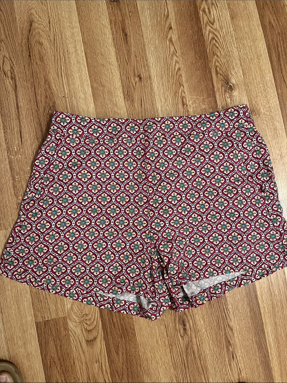 Old Navy Red Geometric Print High-Waist Shorts